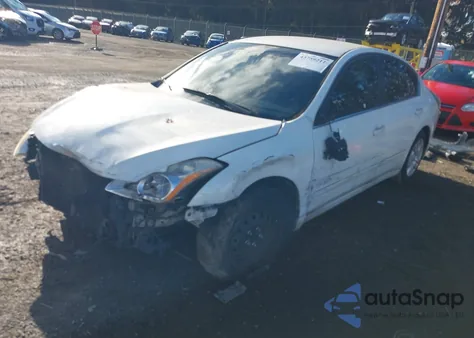 2010 Nissan Altima 2.5 из США, поврежденный, VIN 1N4AL2AP8AN482682